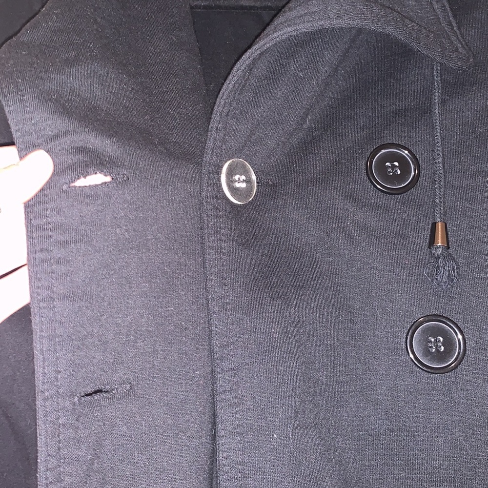 BLACK JACKET - Picture 2 of 5
